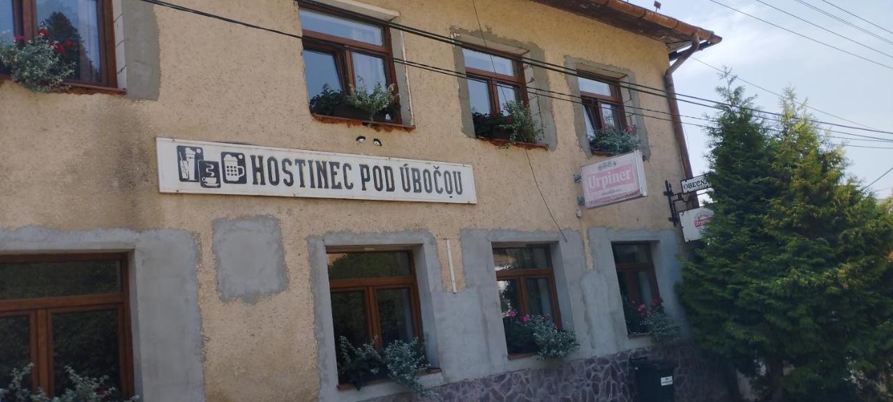 Hostinec Pod Ubocou Valaská Extérieur photo