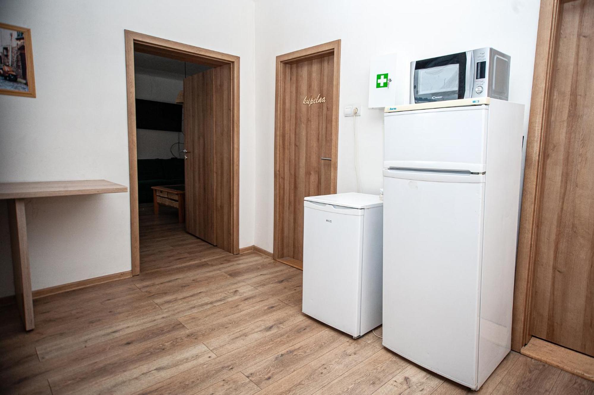 Hostinec Pod Ubocou Valaská Extérieur photo