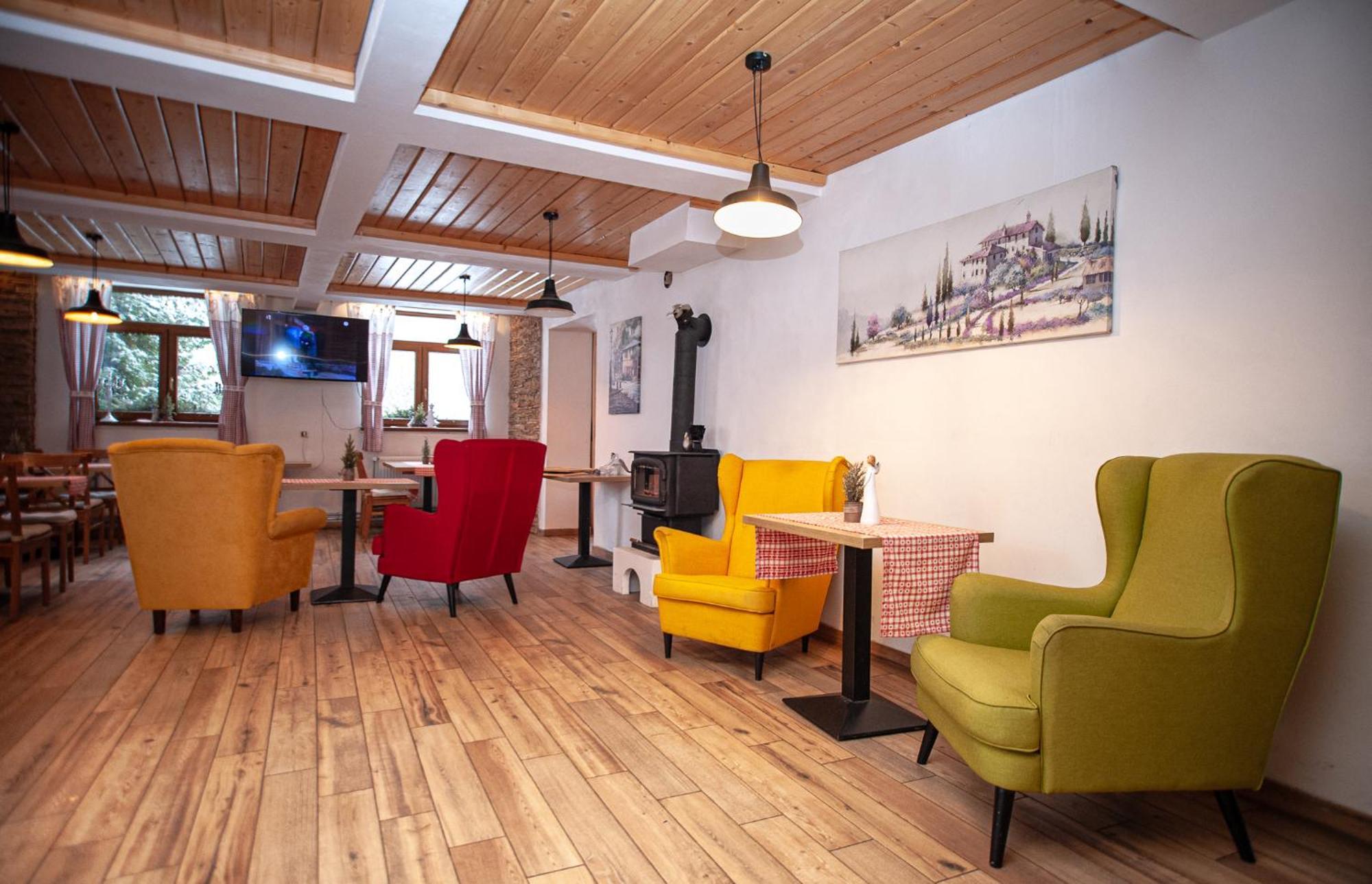 Hostinec Pod Ubocou Valaská Extérieur photo